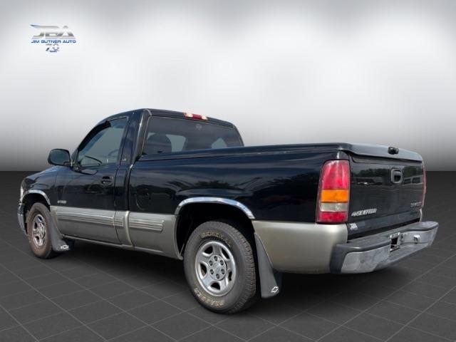 Chevrolet Silverado 1500 LS Long Bed 2WD 2002