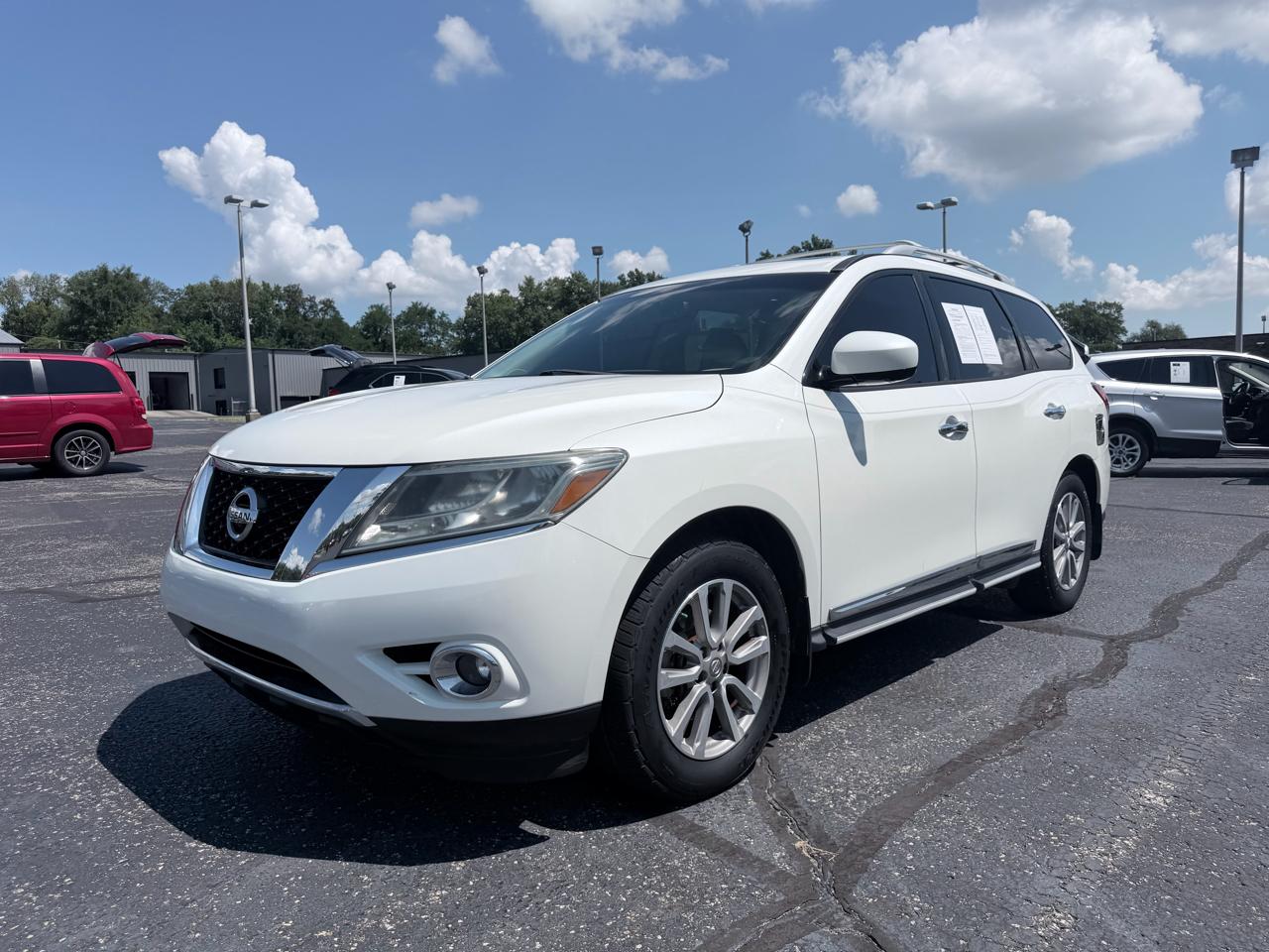2015 Nissan Pathfinder SL 2WD