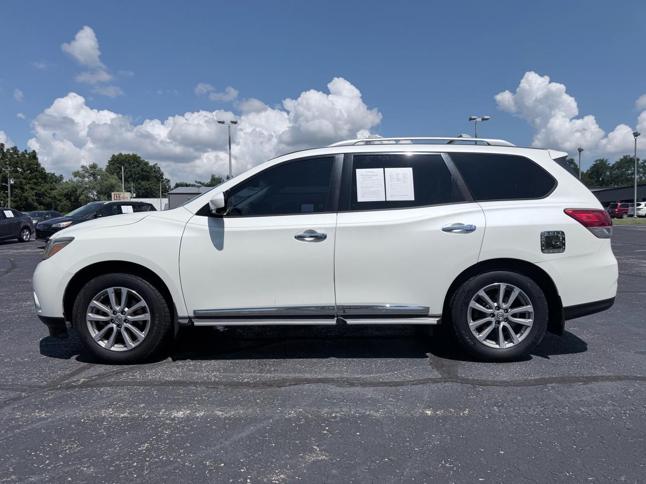 Nissan Pathfinder SL 2WD 2015