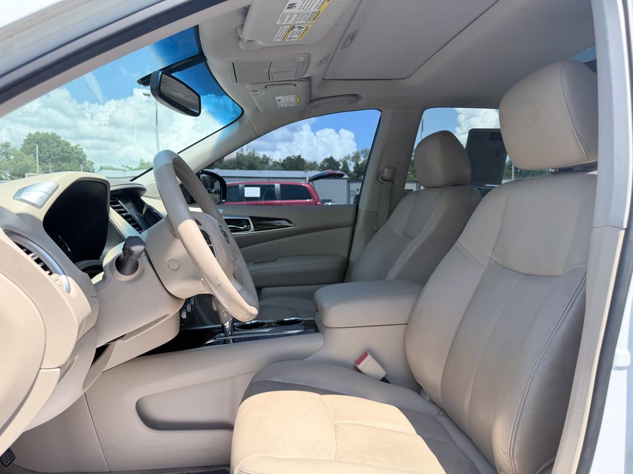 Nissan Pathfinder SL 2WD 2015