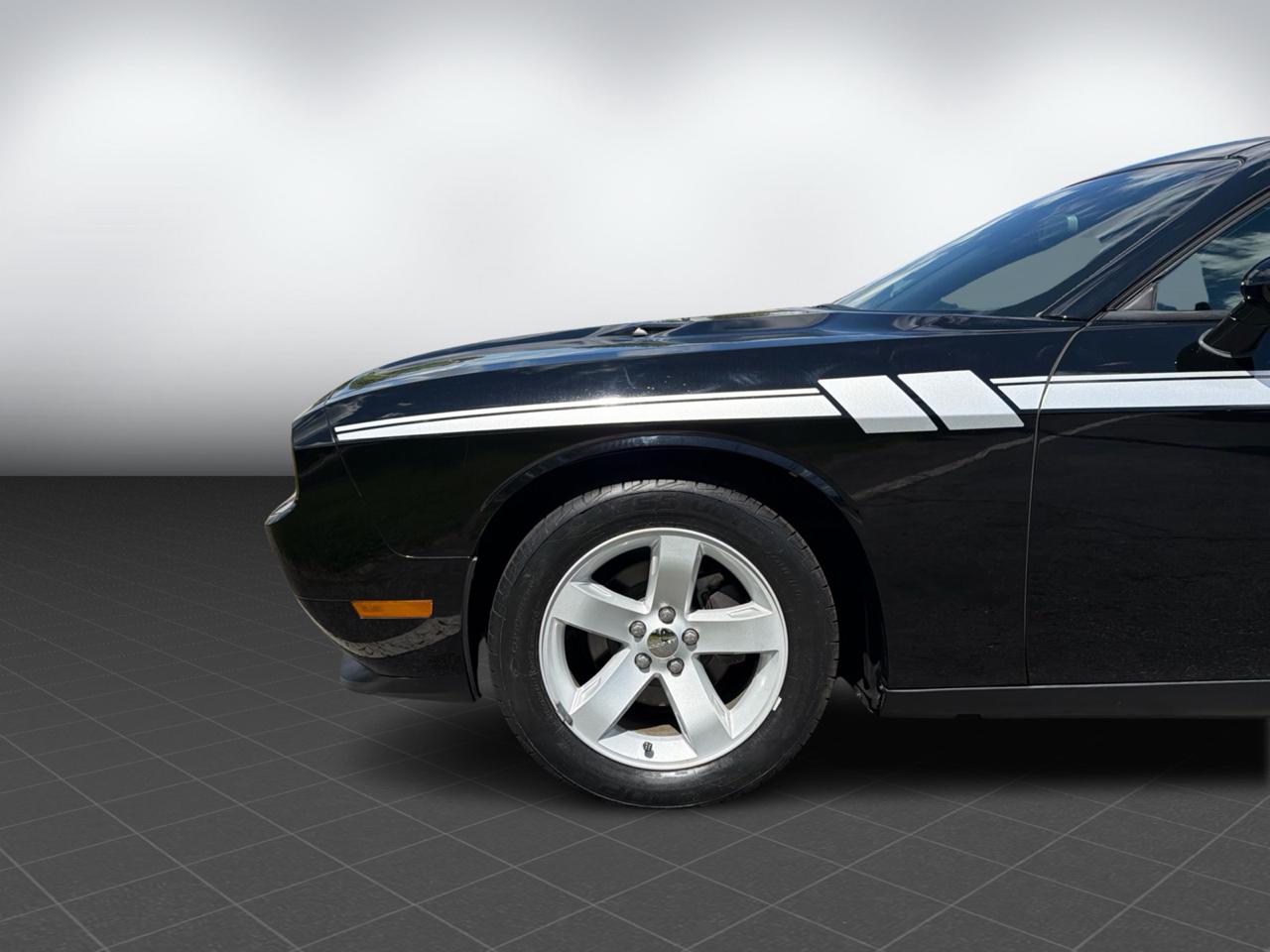 Dodge Challenger SXT 2013