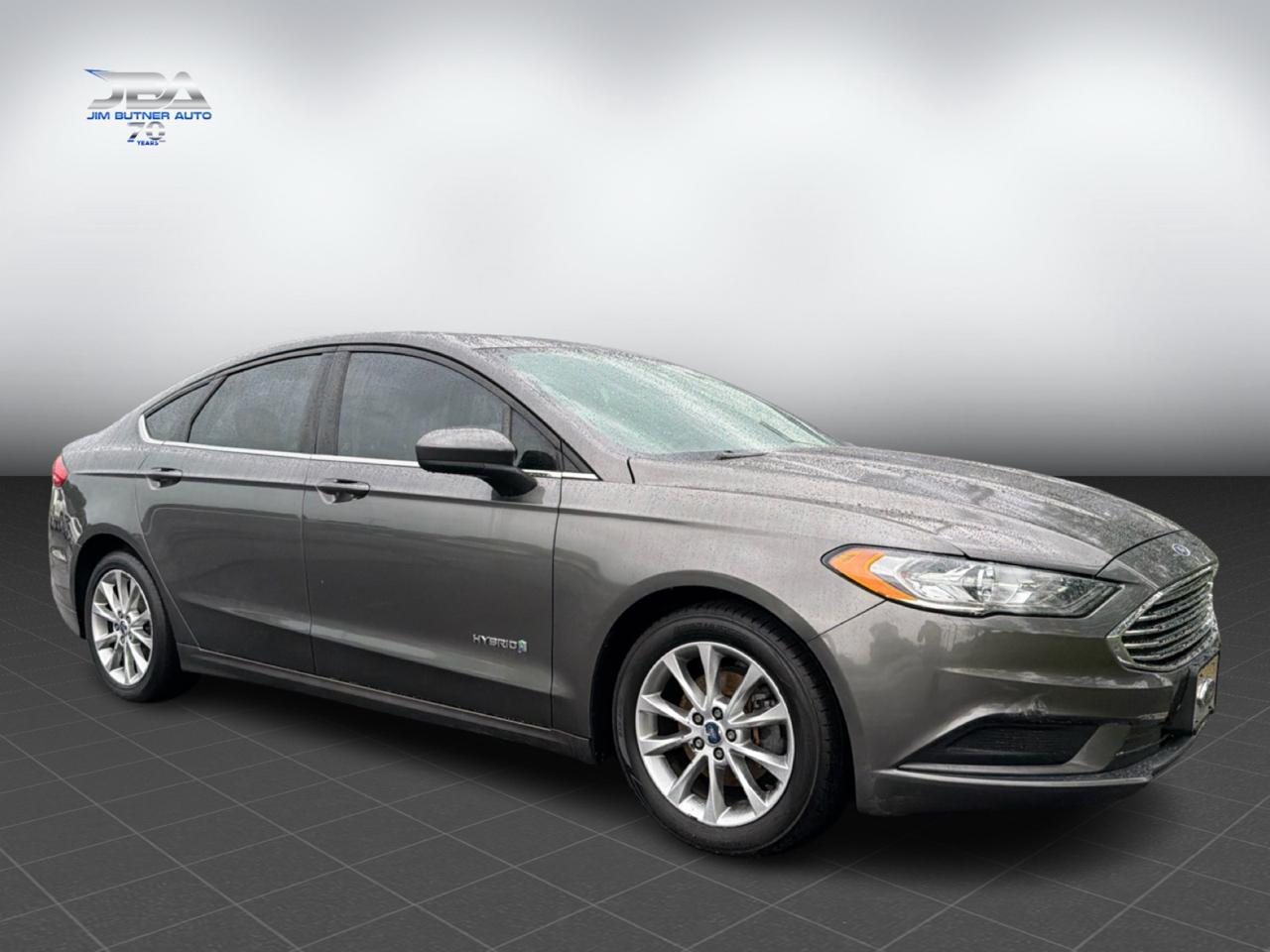 Ford Fusion Hybrid SE 2017