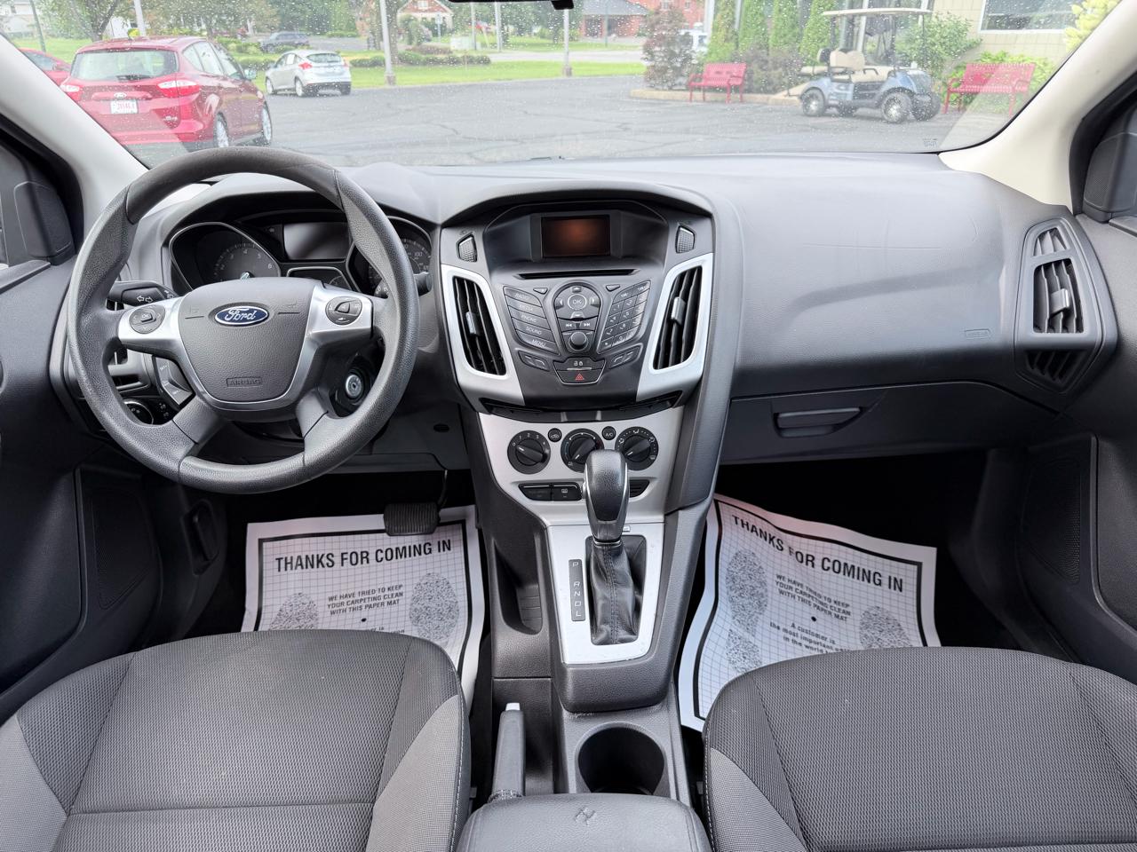 Ford Focus SE Sedan 2014