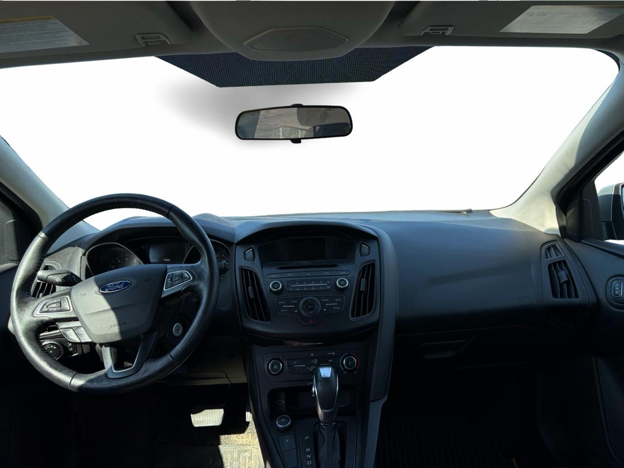 Ford Focus SE Hatch 2015