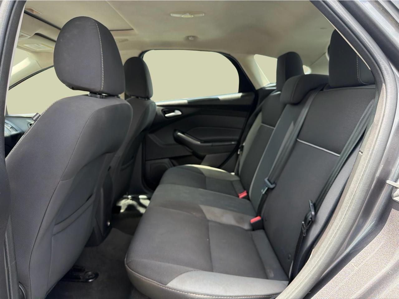 Ford Focus SE Hatch 2014
