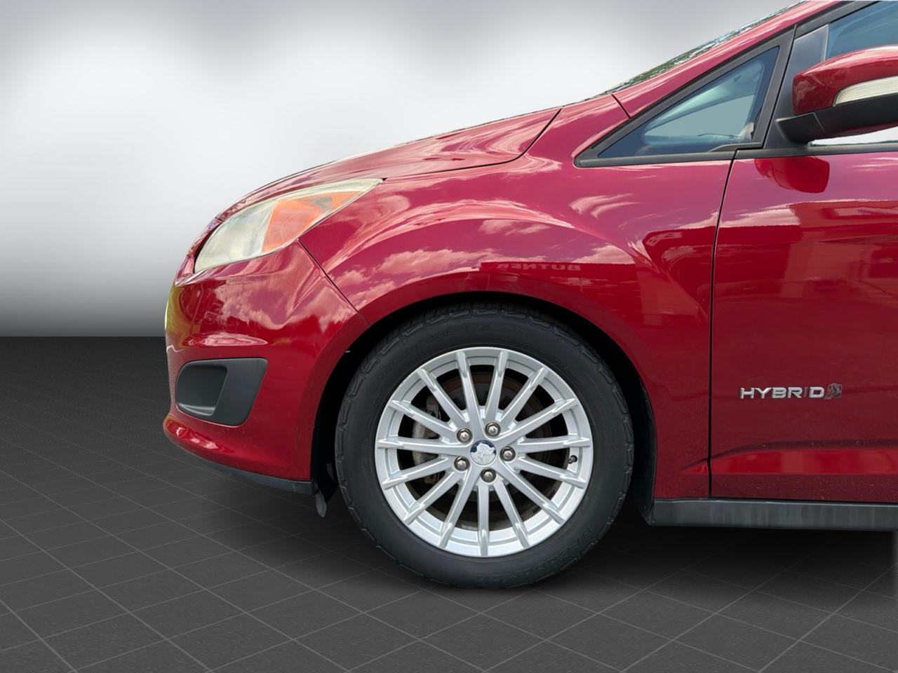 Ford C-Max Hybrid SE 2014