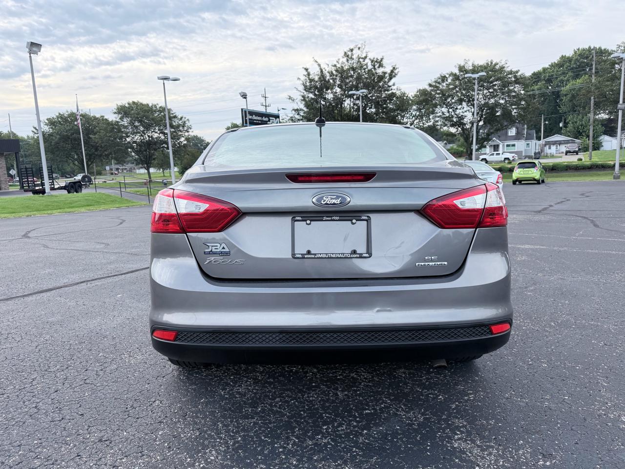 Ford Focus SE Sedan 2013
