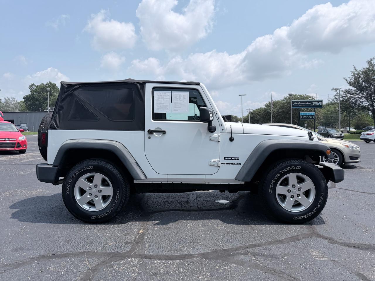 Jeep Wrangler Sport 4WD 2012
