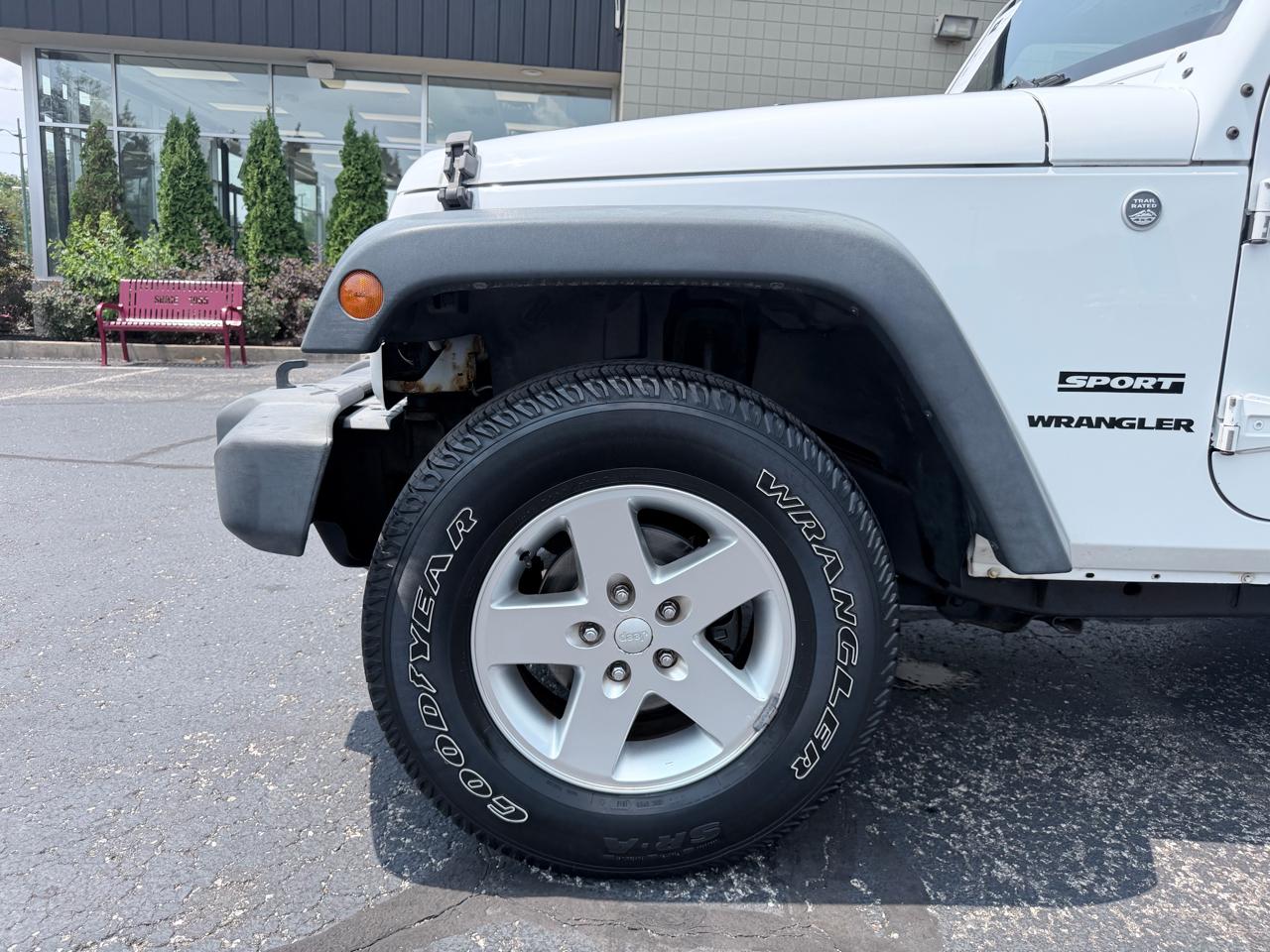 Jeep Wrangler Sport 4WD 2012