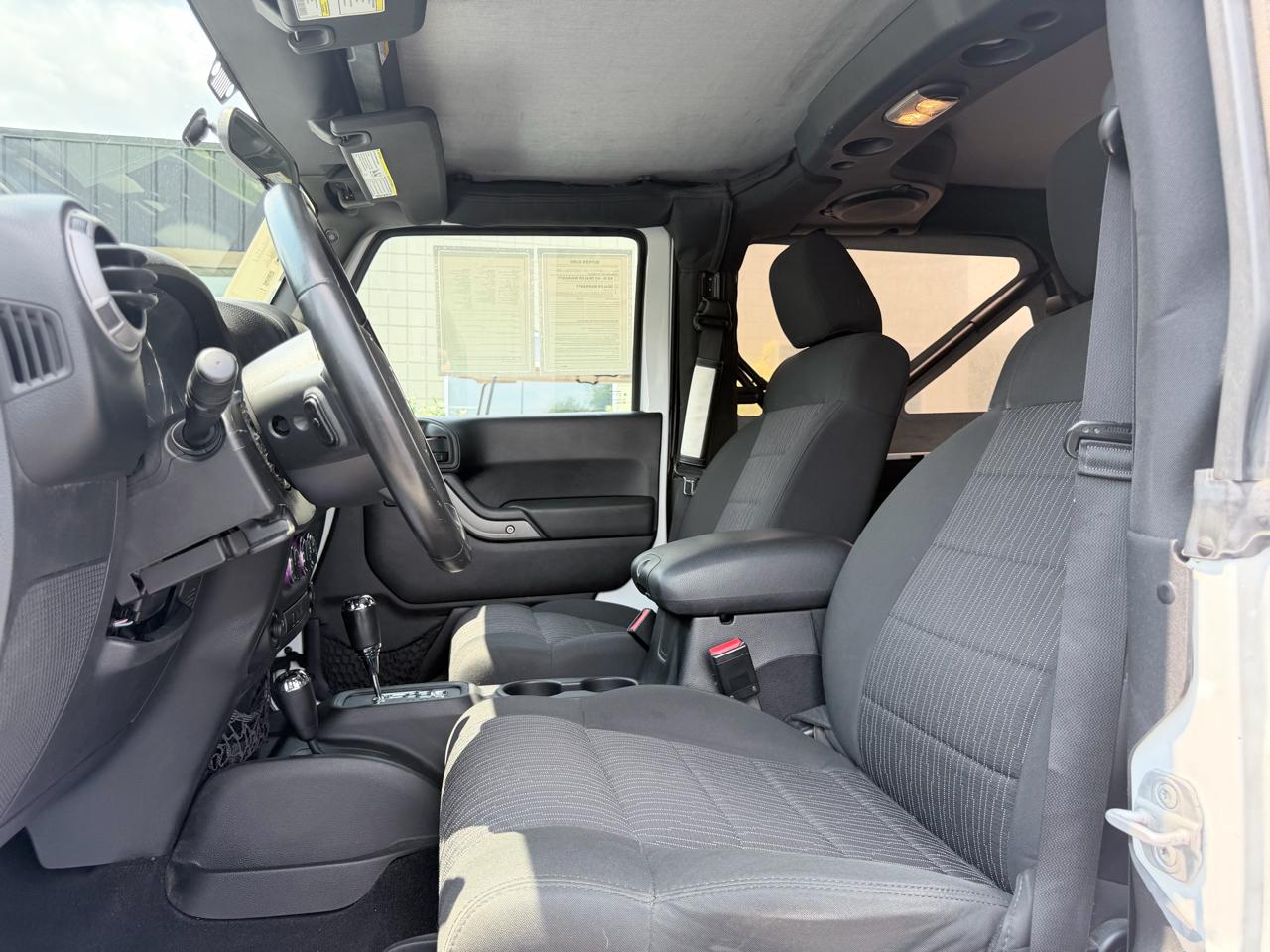 Jeep Wrangler Sport 4WD 2012