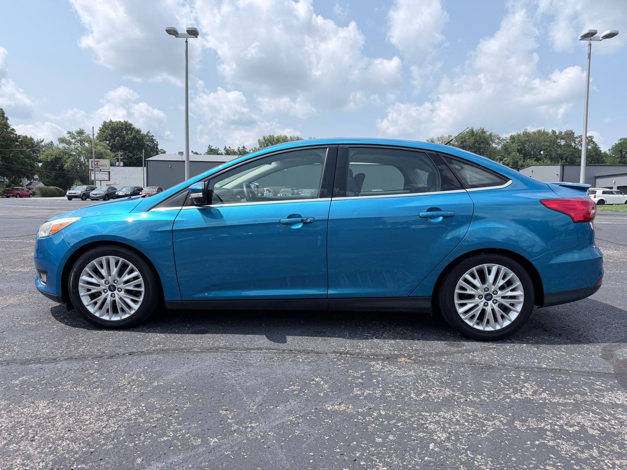 Ford Focus Titanium Sedan 2015