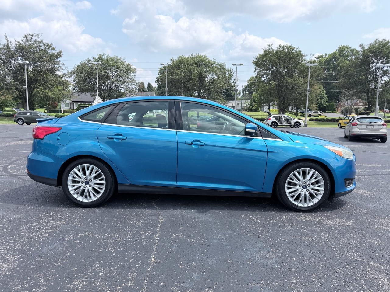Ford Focus Titanium Sedan 2015