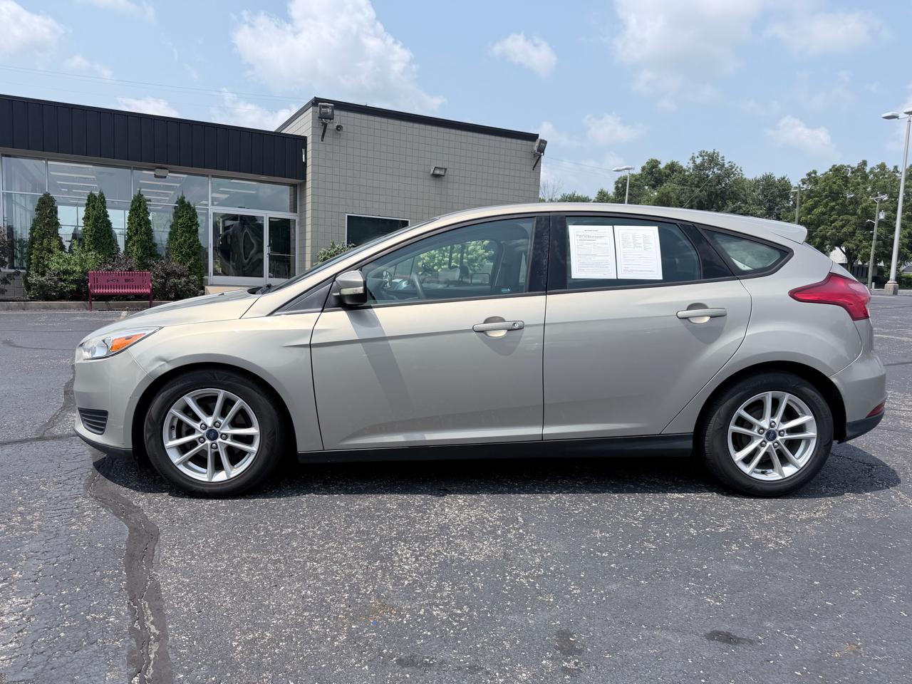 Ford Focus SE Hatch 2015