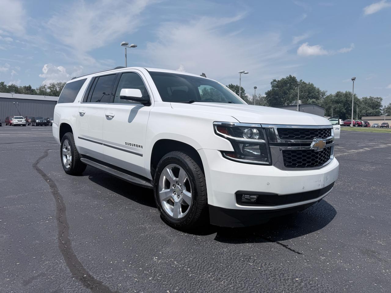Chevrolet Suburban LT 4WD 2015