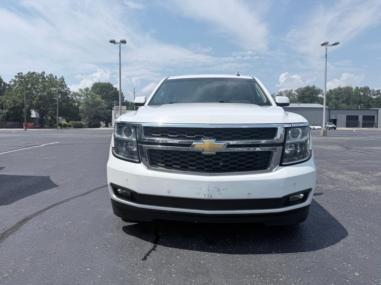 Chevrolet Suburban LT 4WD 2015