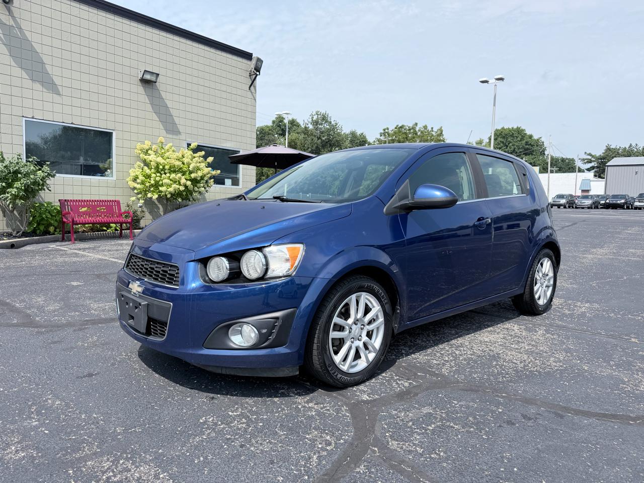 Chevrolet Sonic LT Manual 5-Door 2014