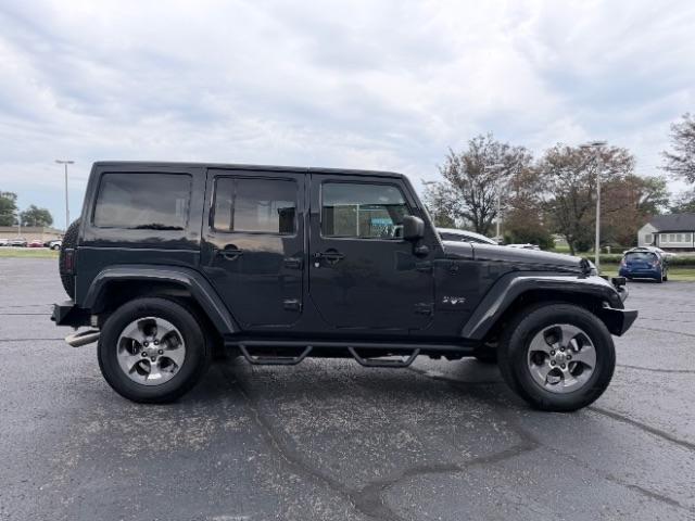 Jeep Wrangler Unlimited Sahara 4WD 2016