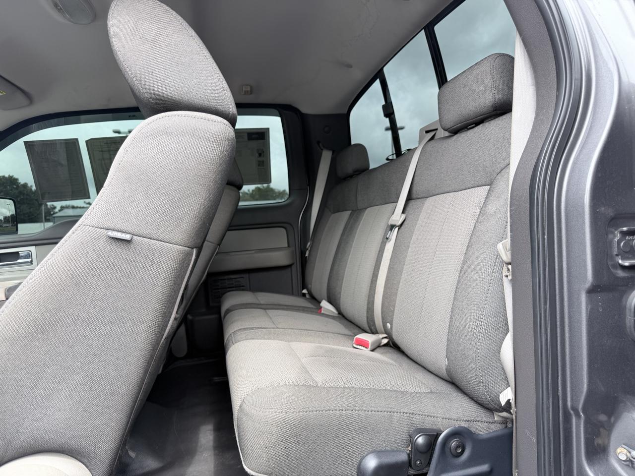 Ford F-150 STX SuperCab 5.5-ft. Bed 2WD 2009