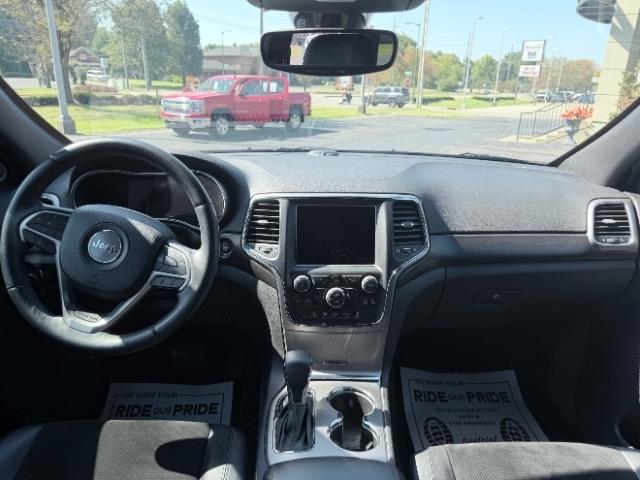 Jeep Grand Cherokee Laredo 2WD 2018