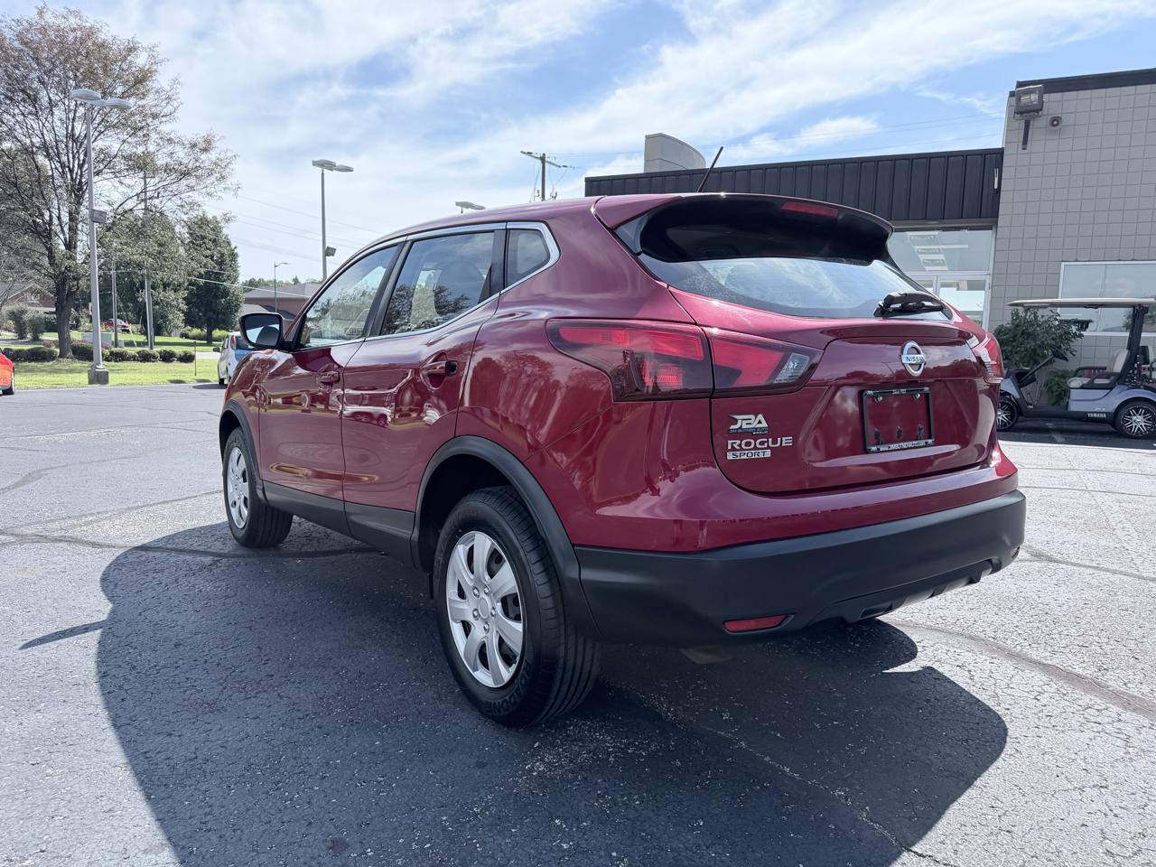 Nissan Rogue Sport S 2018