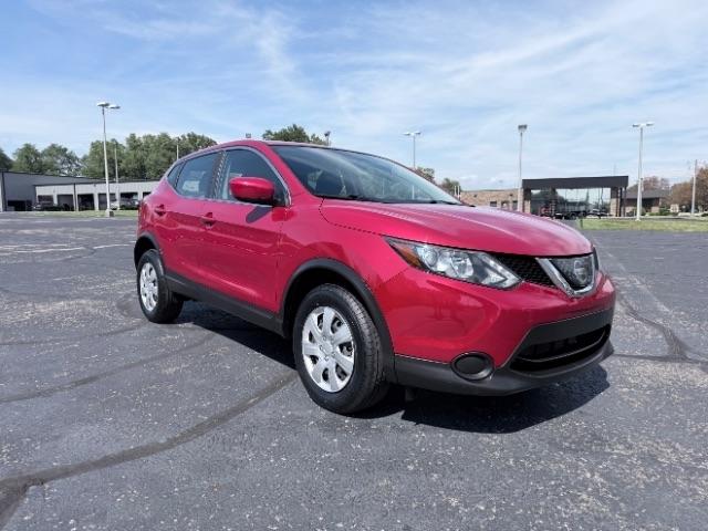 Nissan Rogue Sport S 2018