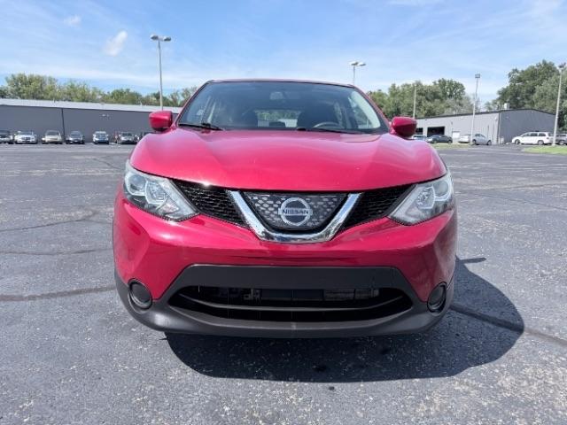 Nissan Rogue Sport S 2018
