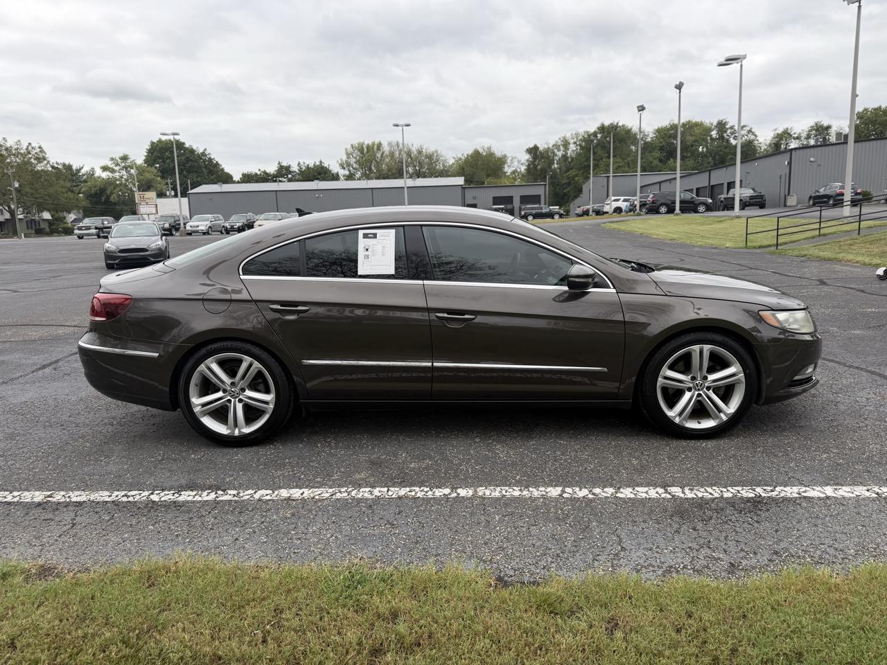 Volkswagen CC Sport w/Lighting Package 2013
