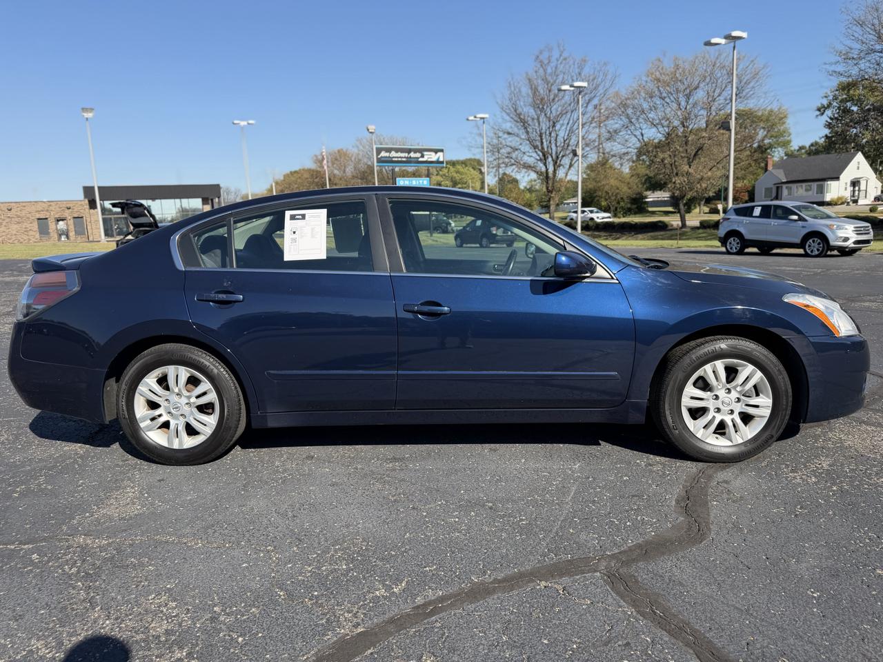 Nissan Altima 2.5 S 2011