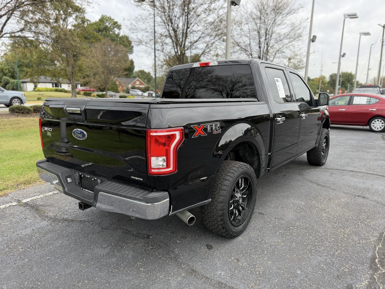 Ford F-150 XLT SuperCrew 5.5-ft. Bed 4WD 2016