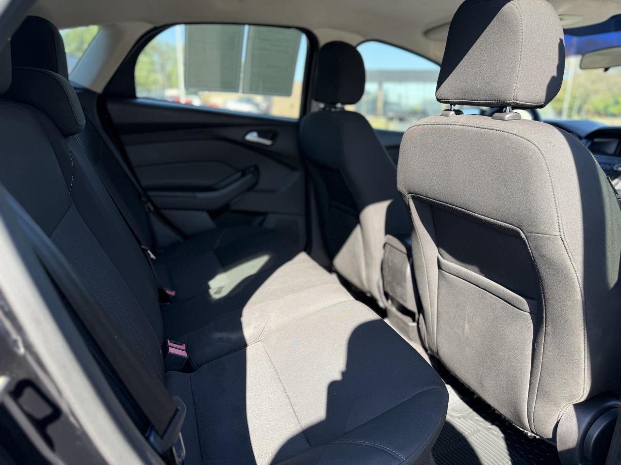 Ford Focus SE Hatch 2016