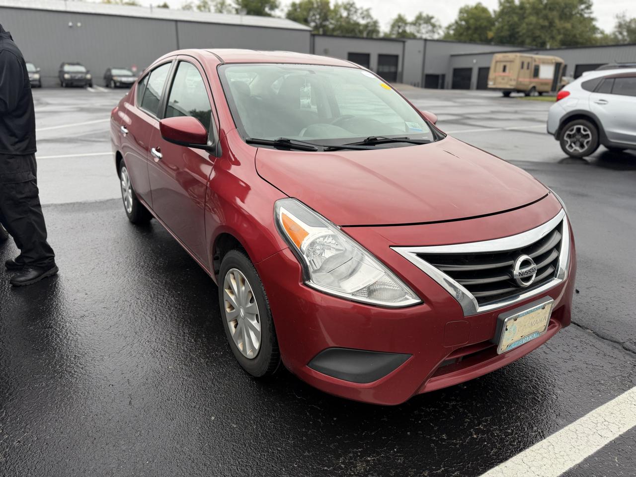 Nissan Versa 1.6 S 5M 2019