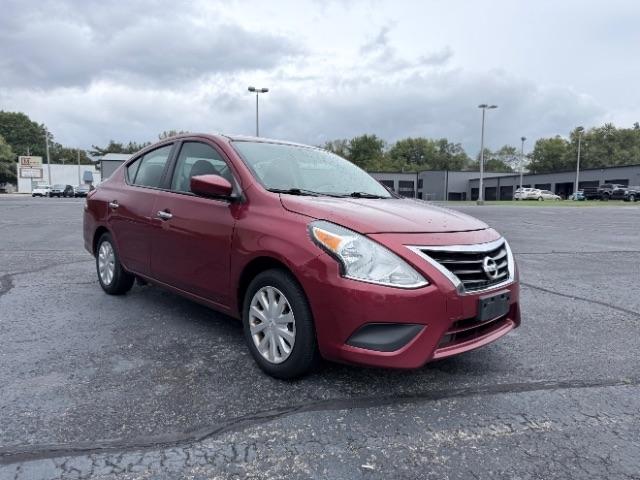 Nissan Versa 1.6 S 5M 2019