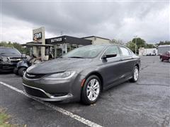 2016 Chrysler 200 