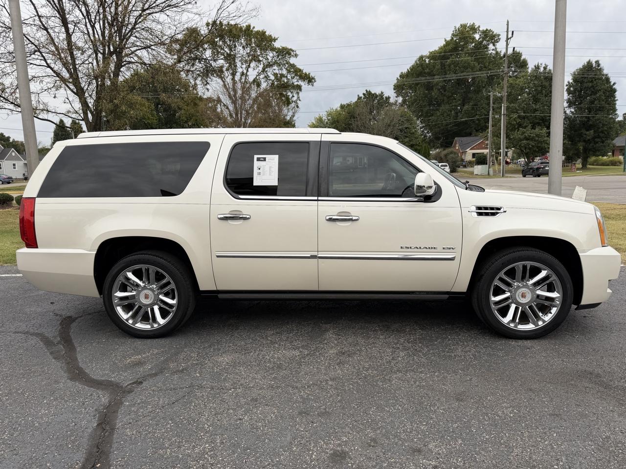Cadillac Escalade ESV 2WD Platinum 2013
