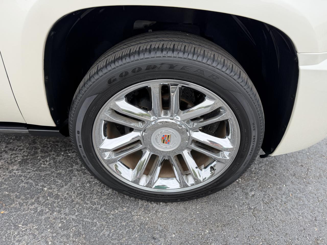 Cadillac Escalade ESV 2WD Platinum 2013