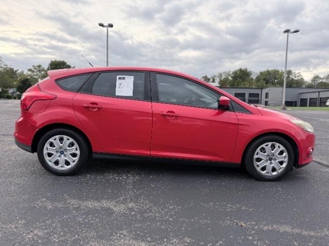 Ford Focus SE 2012