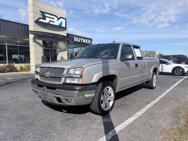 Chevrolet Silverado 1500 Ext. Cab Short Bed 4WD 2004