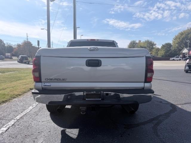 Chevrolet Silverado 1500 Ext. Cab Short Bed 4WD 2004