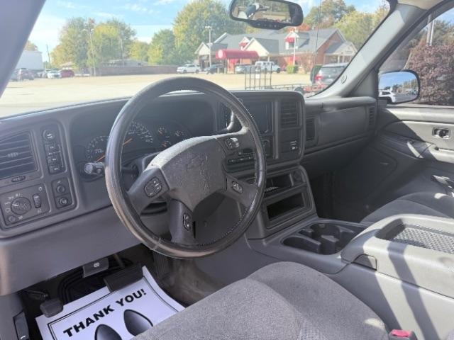 Chevrolet Silverado 1500 Ext. Cab Short Bed 4WD 2004