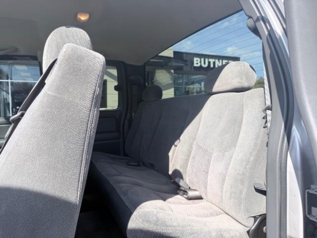 Chevrolet Silverado 1500 Ext. Cab Short Bed 4WD 2004