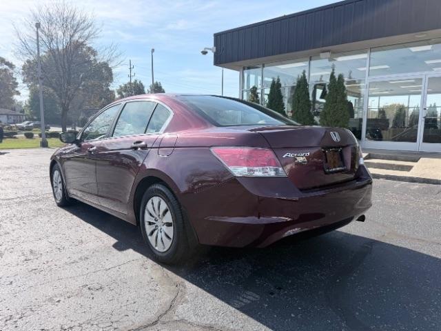 Honda Accord LX sedan AT 2010