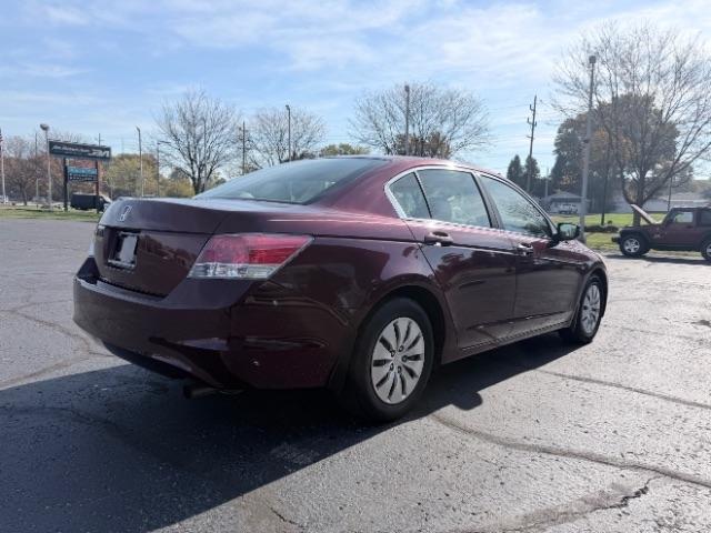 Honda Accord LX sedan AT 2010