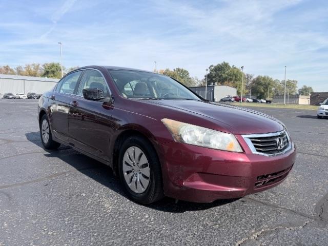 Honda Accord LX sedan AT 2010