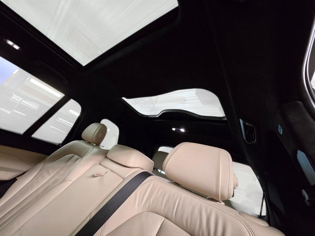 2021 BMW X7 40i - Photo 44