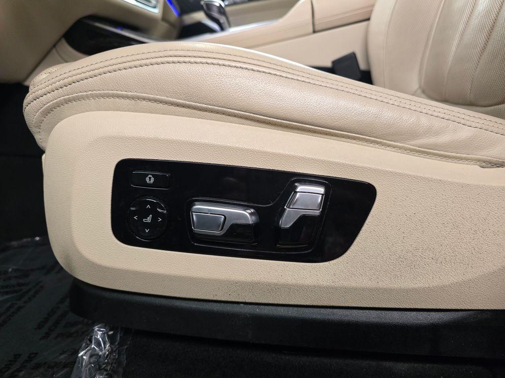 2021 BMW X7 40i - Photo 57