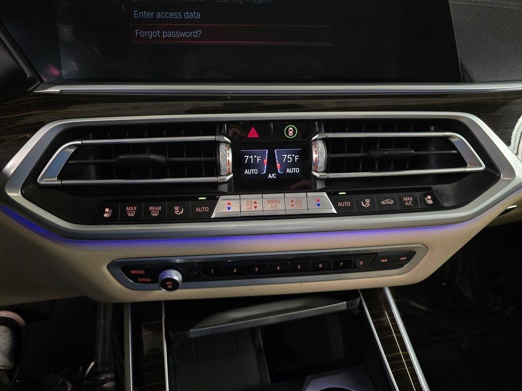 2021 BMW X7 40i - Photo 62