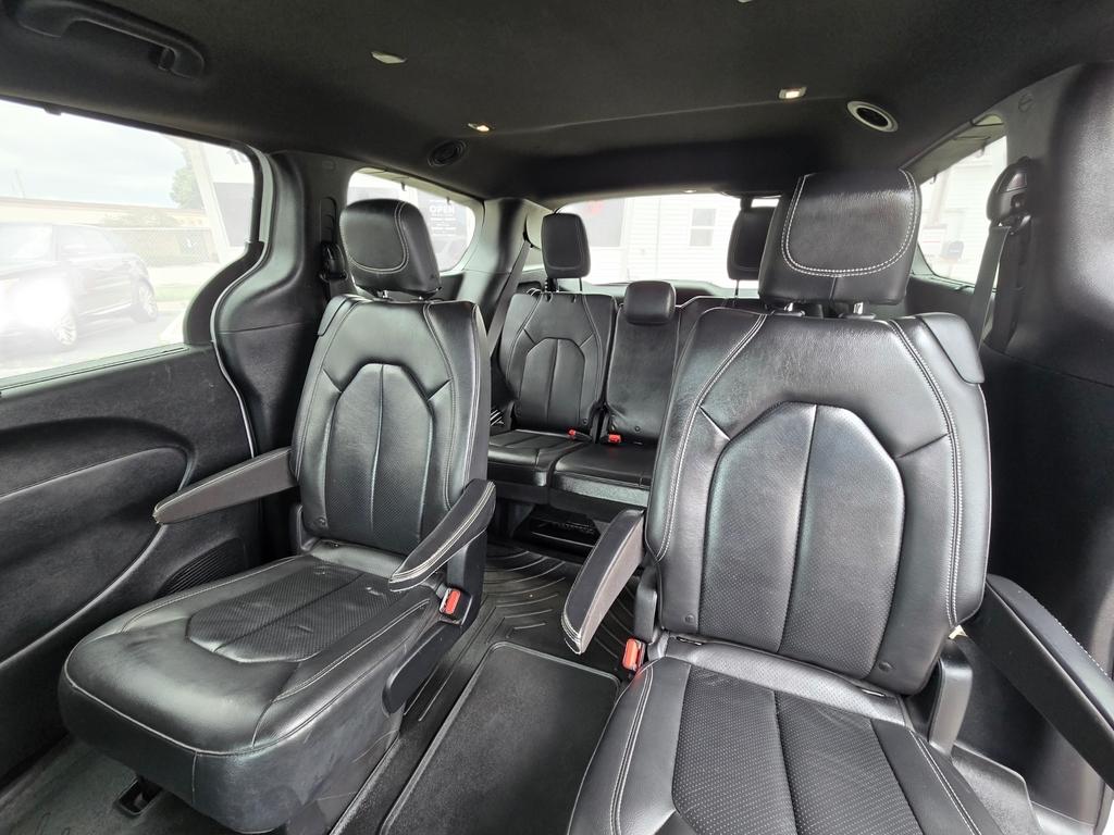 2020 Chrysler Pacifica Touring L Plus - Photo 8