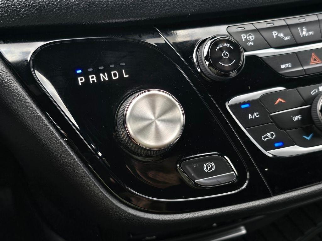 2020 Chrysler Pacifica Touring L Plus - Photo 14
