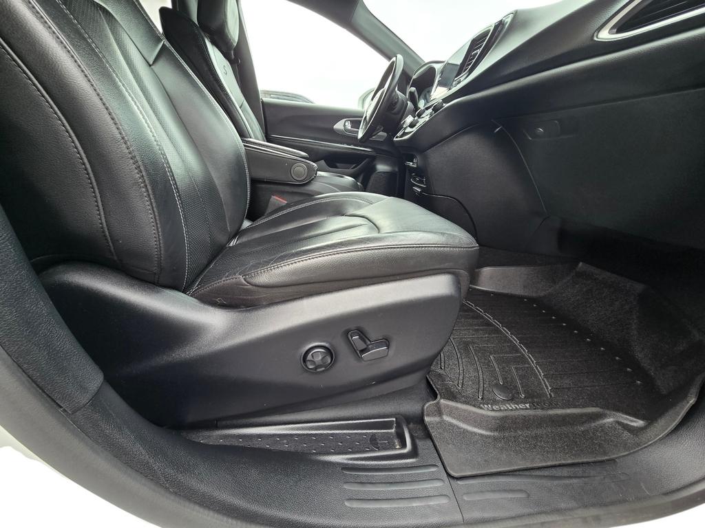 2020 Chrysler Pacifica Touring L Plus - Photo 63