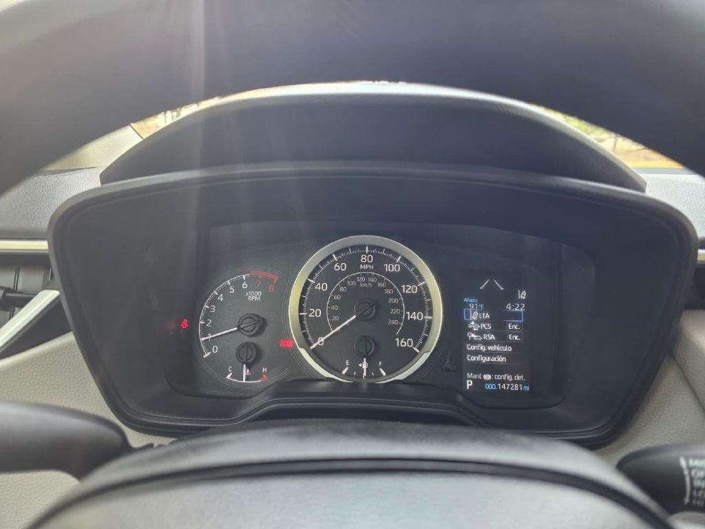 Toyota Corolla LE 2022